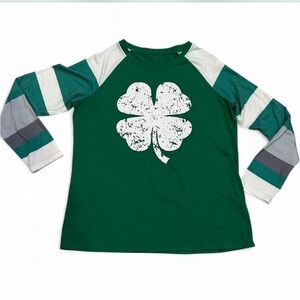 Green Shamrock Women’s Long Sleeve Crewneck T-Shirt St Patrick’s Day Size XL